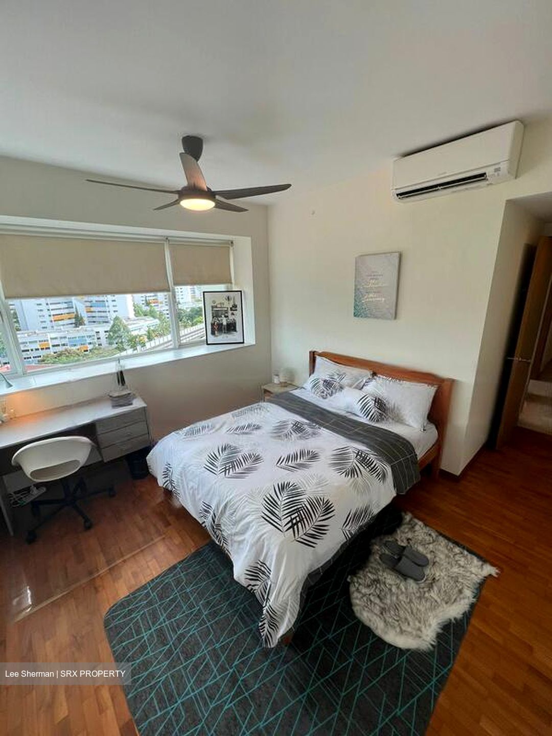 Gryphon Terrace (D5), Terrace #443479161